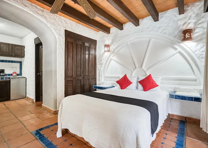 Hotel Capital O Mimi Del Mar, 5*